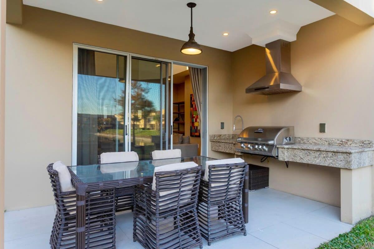 Stunning 4Bd Close To Disney @ Magic Village 7614 Ορλάντο Εξωτερικό φωτογραφία